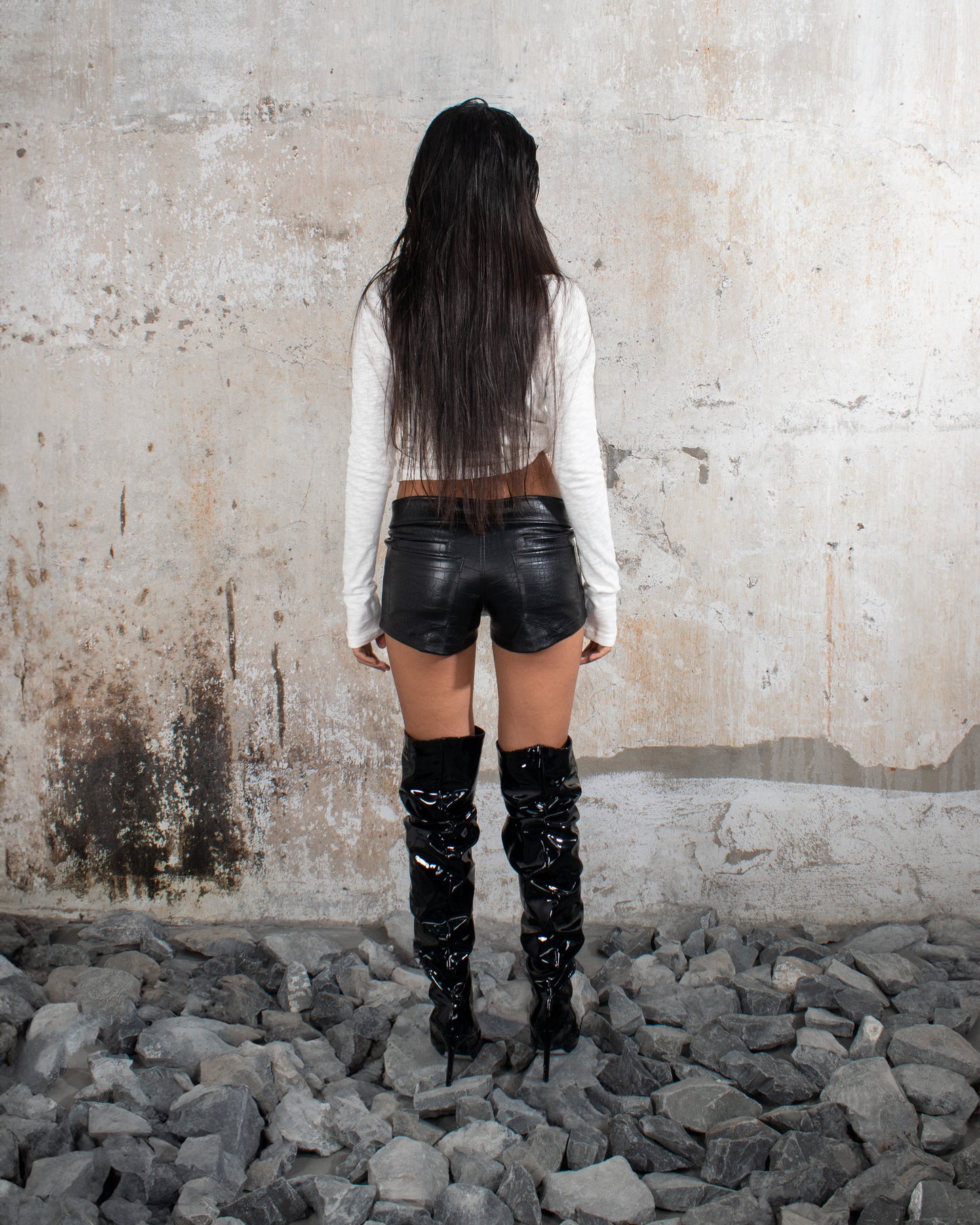 DP LEATHER SHORTS (WOMAN)